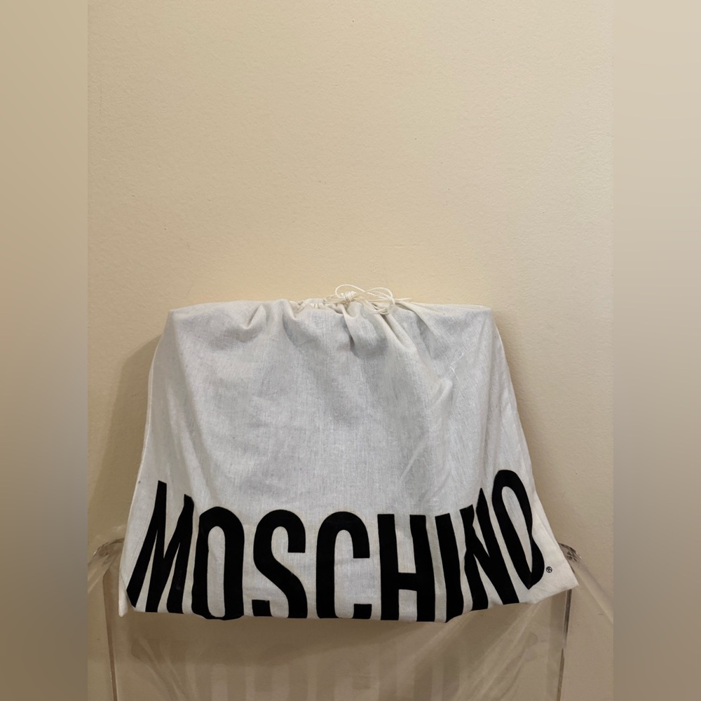 Moschino Heart Tote Bag Leather Black Red - Picture 12 of 12